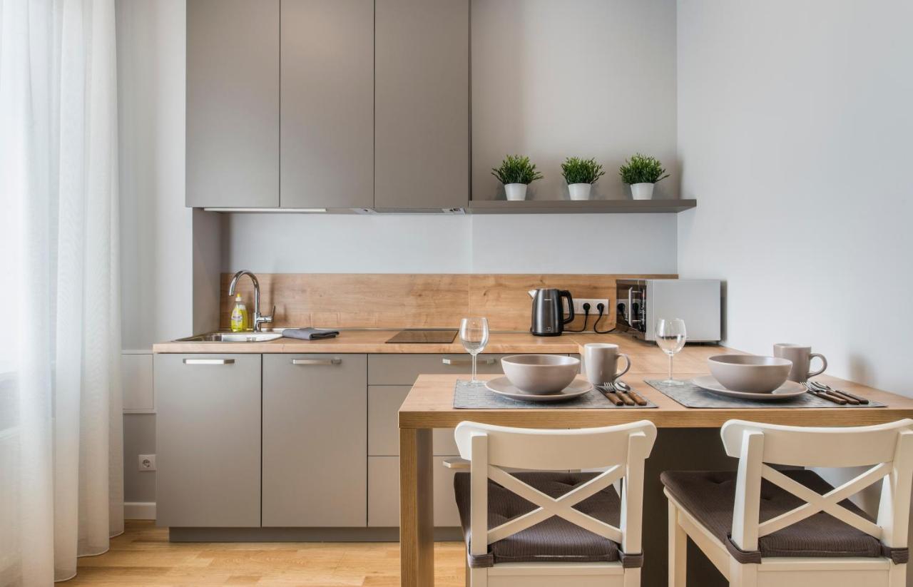 Perfect Location Cozy Studio Apt ➤Fully Equipped Riga Luaran gambar